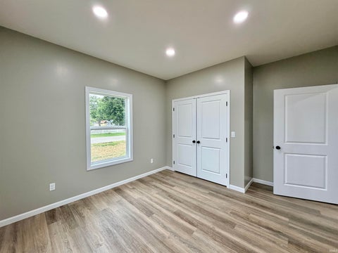 Tiny photo for 1129 Roosevelt Street, Linton, IN 47441 (MLS # 202630189)