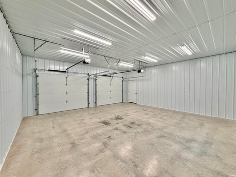 Tiny photo for 1129 Roosevelt Street, Linton, IN 47441 (MLS # 202630189)