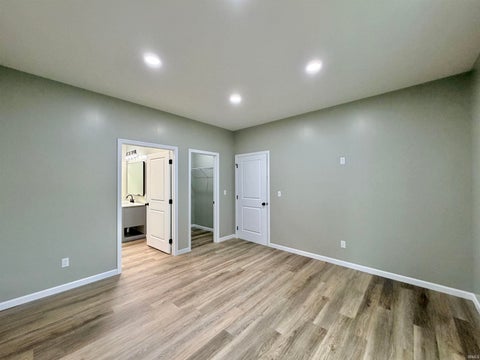 Tiny photo for 1129 Roosevelt Street, Linton, IN 47441 (MLS # 202630189)