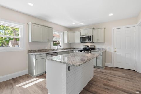 Tiny photo for 3632 S Harrison Street, Fort Wayne, IN 46807 (MLS # 202614018)