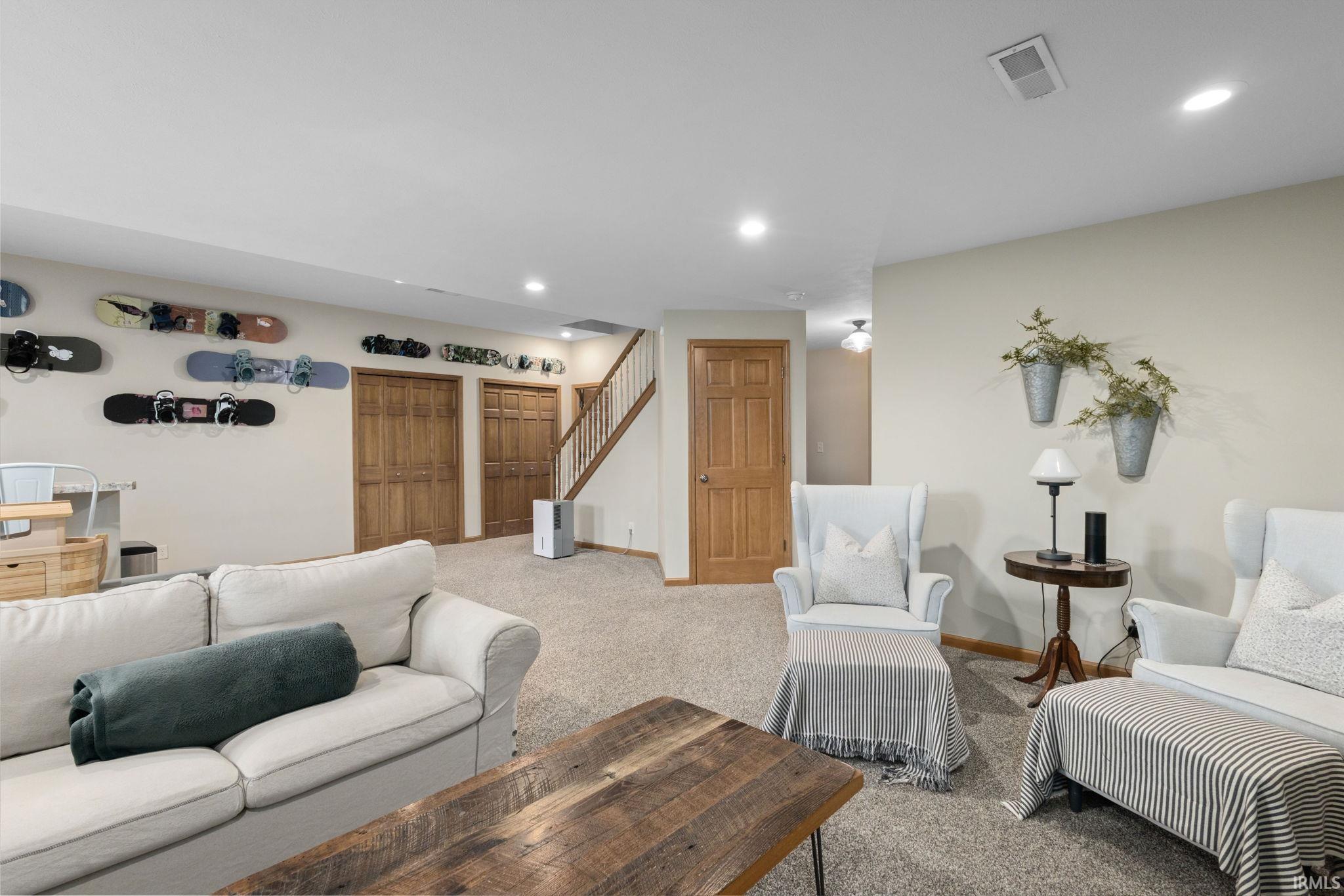 Middlebury, Indiana 46540, United States, 4 Bedrooms Bedrooms, ,4 BathroomsBathrooms,Residential,Active,215493