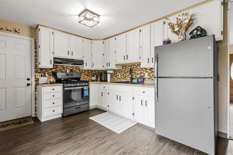 Tiny photo for 4401 Prairie Dog Lane, Lafayette, IN 47909 (MLS # 202625305)