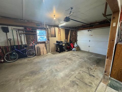 Tiny photo for 136 W MEEK Drive, Bunker Hill, IN 46914 (MLS # 202547944)