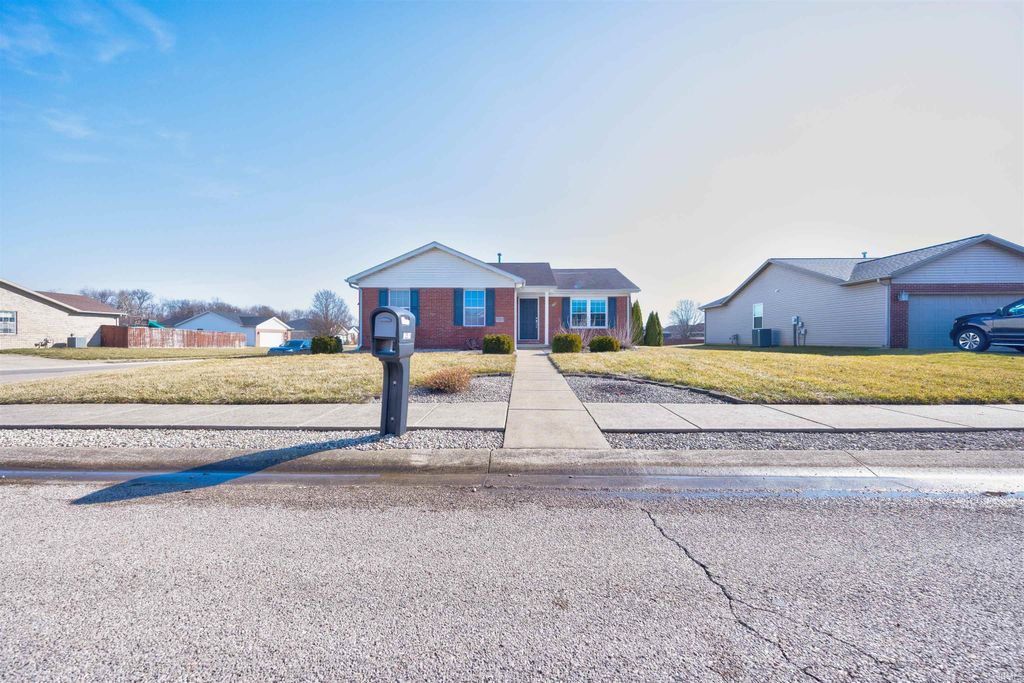 Photo of 12515 Rolling Meadows Drive, Evansville, IN 47725 (MLS # 202604930)