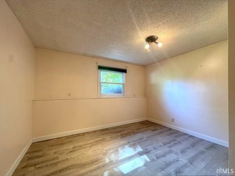 Tiny photo for 3710 W WILLOW WOODS Drive, Logansport, IN 46947 (MLS # 202510944)