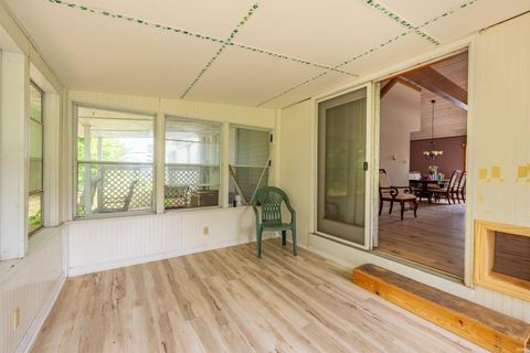 Tiny photo for 11791 N State Road 13 Road, Syracuse, IN 46567 (MLS # 202617417)