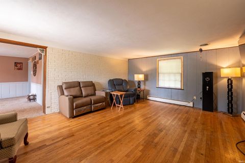 Tiny photo for 11791 N State Road 13 Road, Syracuse, IN 46567 (MLS # 202617417)