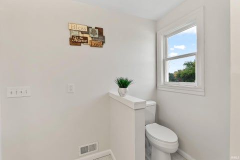 Tiny photo for 8032 N Clinton Street, Fort Wayne, IN 46825 (MLS # 202644948)