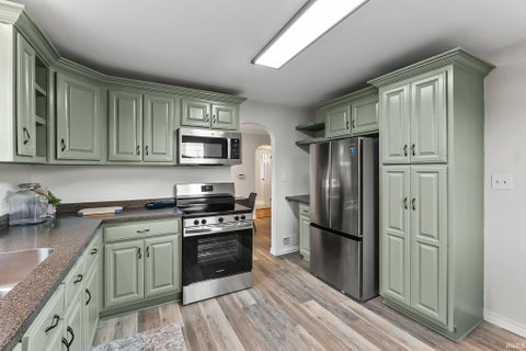 Tiny photo for 8032 N Clinton Street, Fort Wayne, IN 46825 (MLS # 202644948)