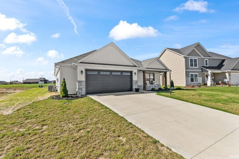 Tiny photo for 12733 Towcester Court, Fort Wayne, IN 46818 (MLS # 202643676)