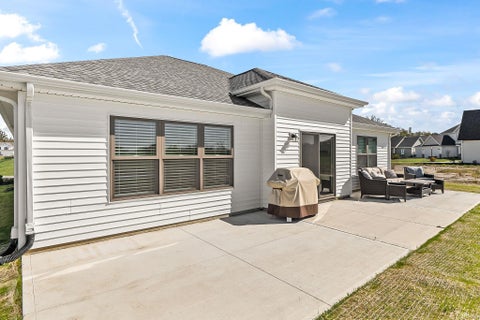 Tiny photo for 12733 Towcester Court, Fort Wayne, IN 46818 (MLS # 202643676)