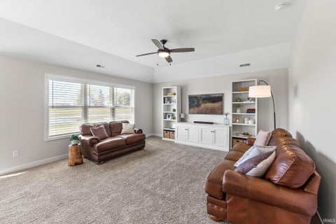 Tiny photo for 12733 Towcester Court, Fort Wayne, IN 46818 (MLS # 202643676)