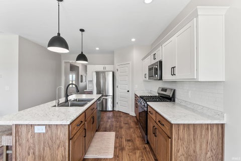 Tiny photo for 12733 Towcester Court, Fort Wayne, IN 46818 (MLS # 202643676)