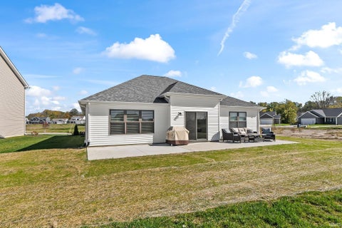 Tiny photo for 12733 Towcester Court, Fort Wayne, IN 46818 (MLS # 202643676)