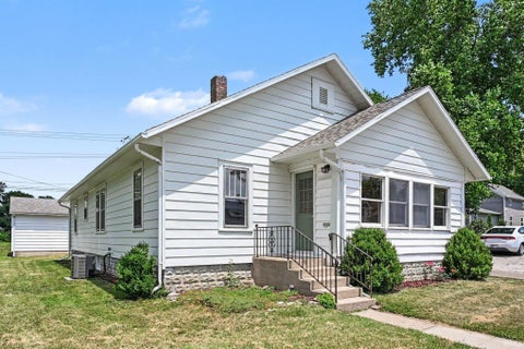 Photo for 919 E Market Street