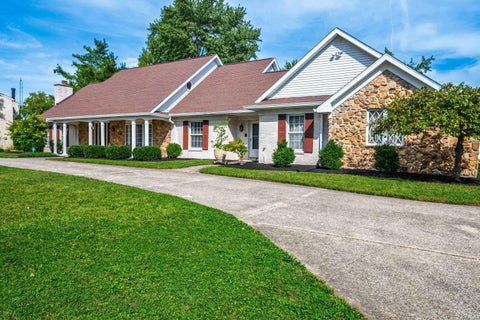 Tiny photo for 3900 N Vienna Woods Drive, Muncie, IN 47304 (MLS # 202638887)
