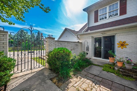 Tiny photo for 3900 N Vienna Woods Drive, Muncie, IN 47304 (MLS # 202638887)