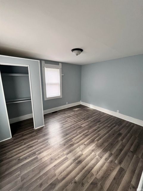 Tiny photo for 820 S Market Street, Kokomo, IN 46902 (MLS # 202540149)