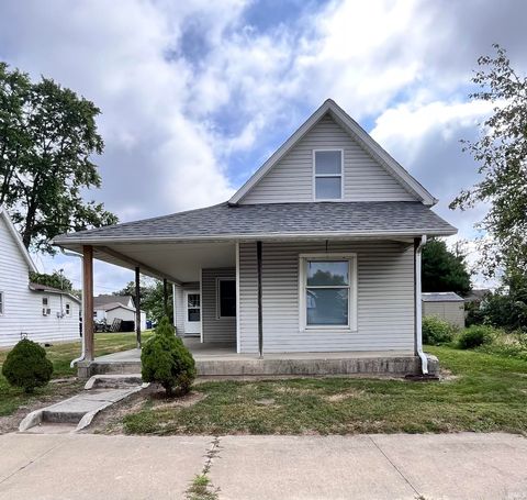 Tiny photo for 820 S Market Street, Kokomo, IN 46902 (MLS # 202540149)