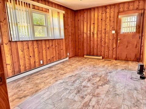 Tiny photo for 24 College Street, Chrisney, IN 47611 (MLS # 202622407)