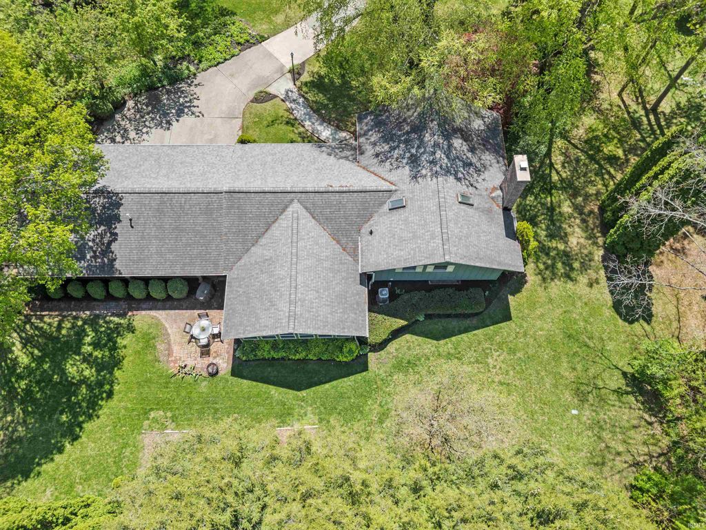 Photo of 3721 Canada Court, West Lafayette, IN 47906 (MLS # 202614291)