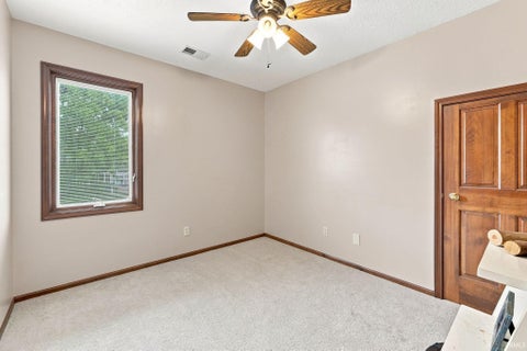 Tiny photo for 2938 E 250 N Road, Bluffton, IN 46714 (MLS # 202635124)