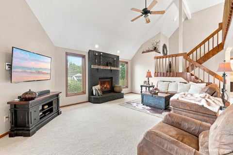 Tiny photo for 2938 E 250 N Road, Bluffton, IN 46714 (MLS # 202635124)