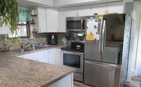 Tiny photo for 190 Witmer Avenue, Elkhart, IN 46514 (MLS # 202632773)