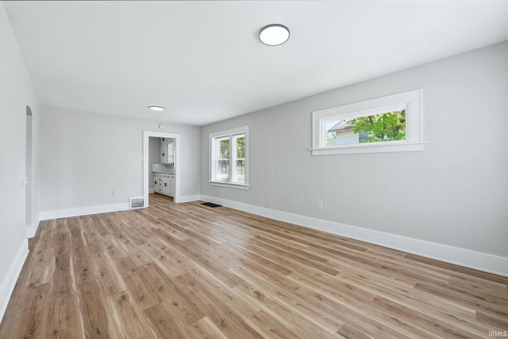 Photo of 3629 Robinwood Drive, Fort Wayne, IN 46806 (MLS # 202614942)