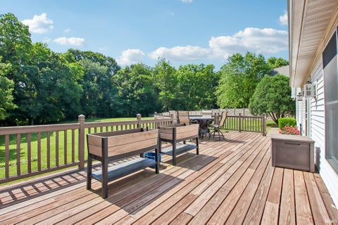 Tiny photo for 1061 W Cedar Lane, Crawfordsville, IN 47933 (MLS # 202622354)