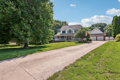 Tiny photo for 1061 W Cedar Lane, Crawfordsville, IN 47933 (MLS # 202622354)