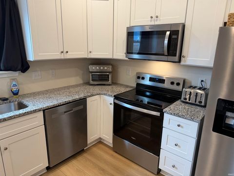 Tiny photo for 1434 Wigwam Lane Ln, Martinsville, IN 46151 (MLS # 202625895)