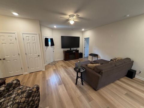 Tiny photo for 1434 Wigwam Lane Ln, Martinsville, IN 46151 (MLS # 202625895)
