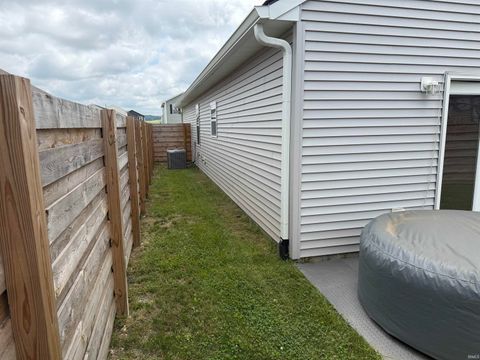 Tiny photo for 1434 Wigwam Lane Ln, Martinsville, IN 46151 (MLS # 202625895)