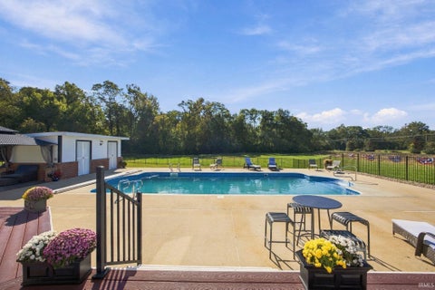 Tiny photo for 1029 Wea Valley Drive, Lafayette, IN 47909 (MLS # 202643563)