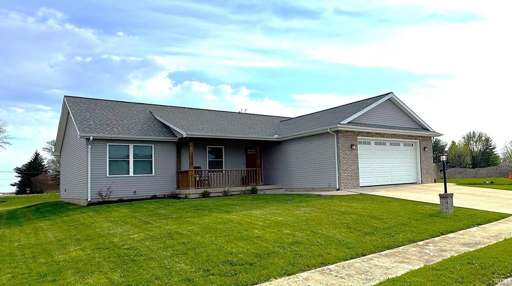 Photo of 209 Royalwood Drive, Monticello, IN 47960 (MLS # 202613276)