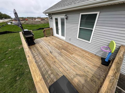 Tiny photo for 209 Royalwood Drive, Monticello, IN 47960 (MLS # 202613276)