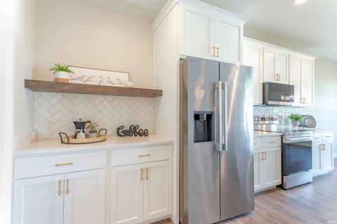 Tiny photo for 1604 Eli Drive, Evansville, IN 47711 (MLS # 202644924)