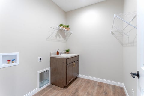 Tiny photo for 1604 Eli Drive, Evansville, IN 47711 (MLS # 202644924)