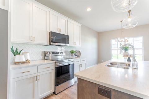 Tiny photo for 1604 Eli Drive, Evansville, IN 47711 (MLS # 202644924)