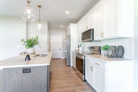 Tiny photo for 1604 Eli Drive, Evansville, IN 47711 (MLS # 202644924)