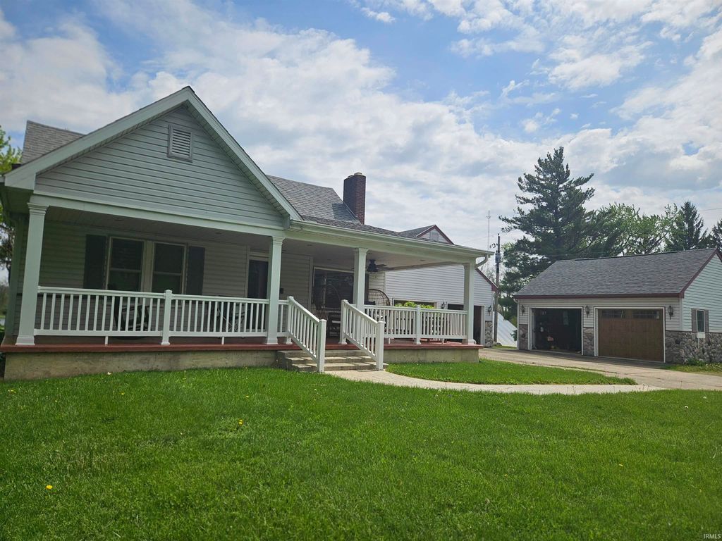 Photo of 1503 High Street St, Decatur, IN 46733 (MLS # 202614885)