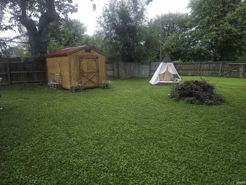 Tiny photo for 1616 S Market Street, Kokomo, IN 46902 (MLS # 202633809)
