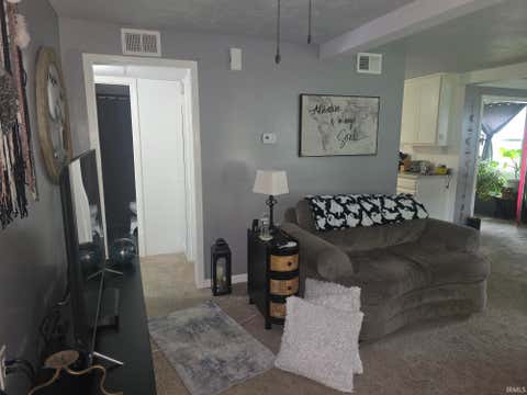 Tiny photo for 1616 S Market Street, Kokomo, IN 46902 (MLS # 202633809)