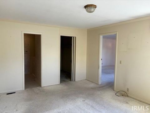 Tiny photo for 564 W GARDNER Court, Marion, IN 46952 (MLS # 202541333)