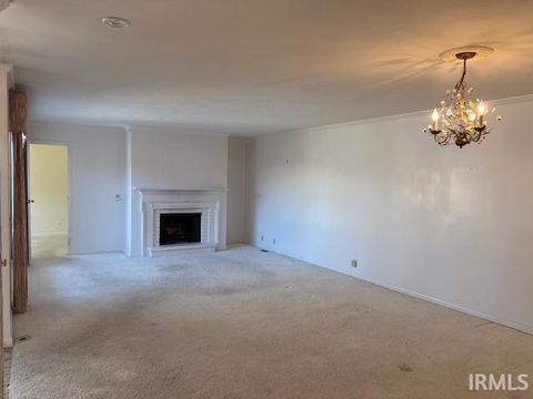 Tiny photo for 564 W GARDNER Court, Marion, IN 46952 (MLS # 202541333)