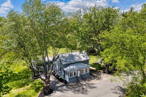 Tiny photo for 204 N Robinson Street, Delphi, IN 46923 (MLS # 202616805)