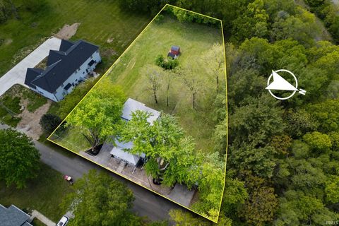 Tiny photo for 204 N Robinson Street, Delphi, IN 46923 (MLS # 202616805)