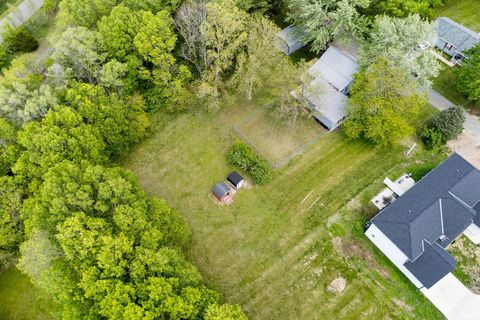 Tiny photo for 204 N Robinson Street, Delphi, IN 46923 (MLS # 202616805)