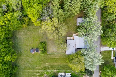 Tiny photo for 204 N Robinson Street, Delphi, IN 46923 (MLS # 202616805)